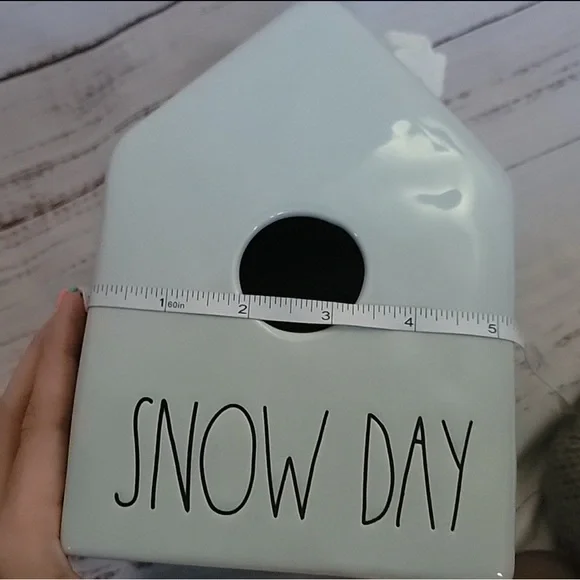 Rae Dunn SNOW DAY birdhouse - Picture 4 of 4